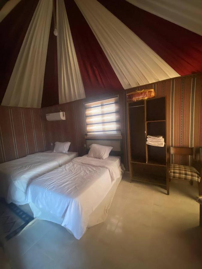 Omar Ali Luxury Camp Ξενοδοχείο Ουάντι Ραμ Εξωτερικό φωτογραφία