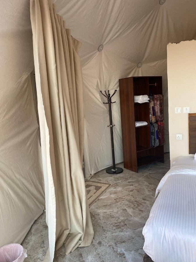 Omar Ali Luxury Camp Ξενοδοχείο Ουάντι Ραμ Εξωτερικό φωτογραφία