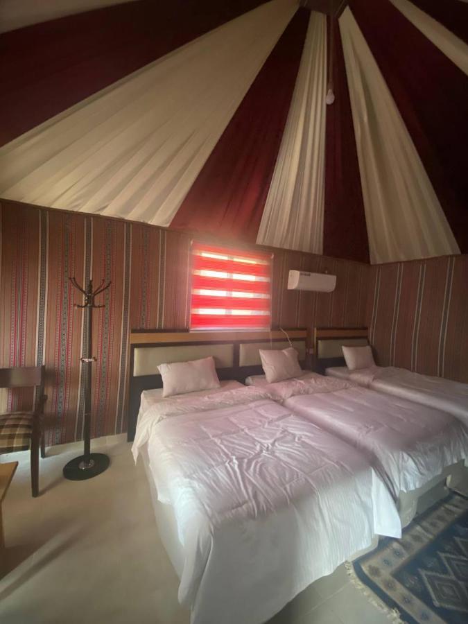 Omar Ali Luxury Camp Ξενοδοχείο Ουάντι Ραμ Εξωτερικό φωτογραφία