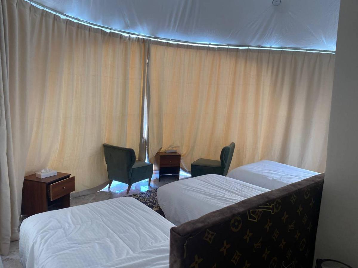 Omar Ali Luxury Camp Ξενοδοχείο Ουάντι Ραμ Εξωτερικό φωτογραφία