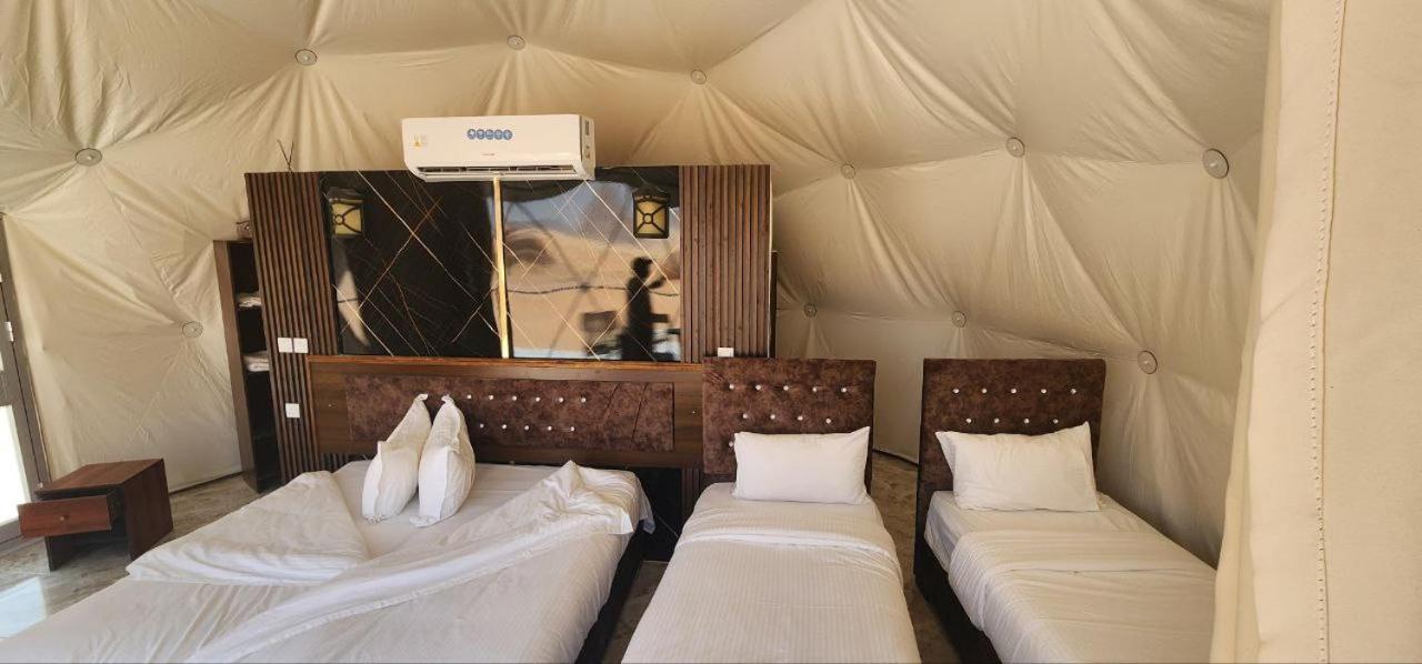 Omar Ali Luxury Camp Ξενοδοχείο Ουάντι Ραμ Εξωτερικό φωτογραφία